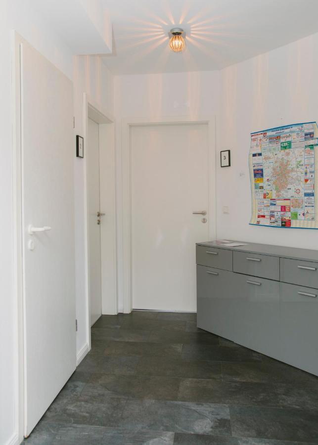 Gaestehaus Vigliarolo Gewerblich Jedes Zimmer Eigenes Bad Gemeinschaftskueche Elmshorn Buitenkant foto