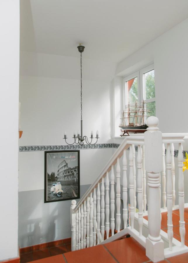 Gaestehaus Vigliarolo Gewerblich Jedes Zimmer Eigenes Bad Gemeinschaftskueche Elmshorn Buitenkant foto