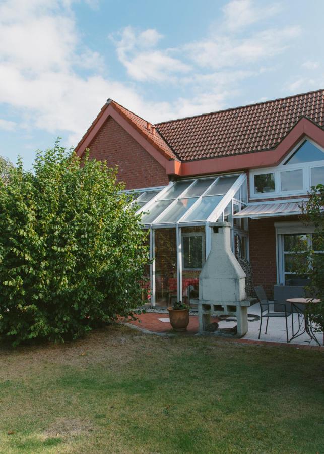 Gaestehaus Vigliarolo Gewerblich Jedes Zimmer Eigenes Bad Gemeinschaftskueche Elmshorn Buitenkant foto