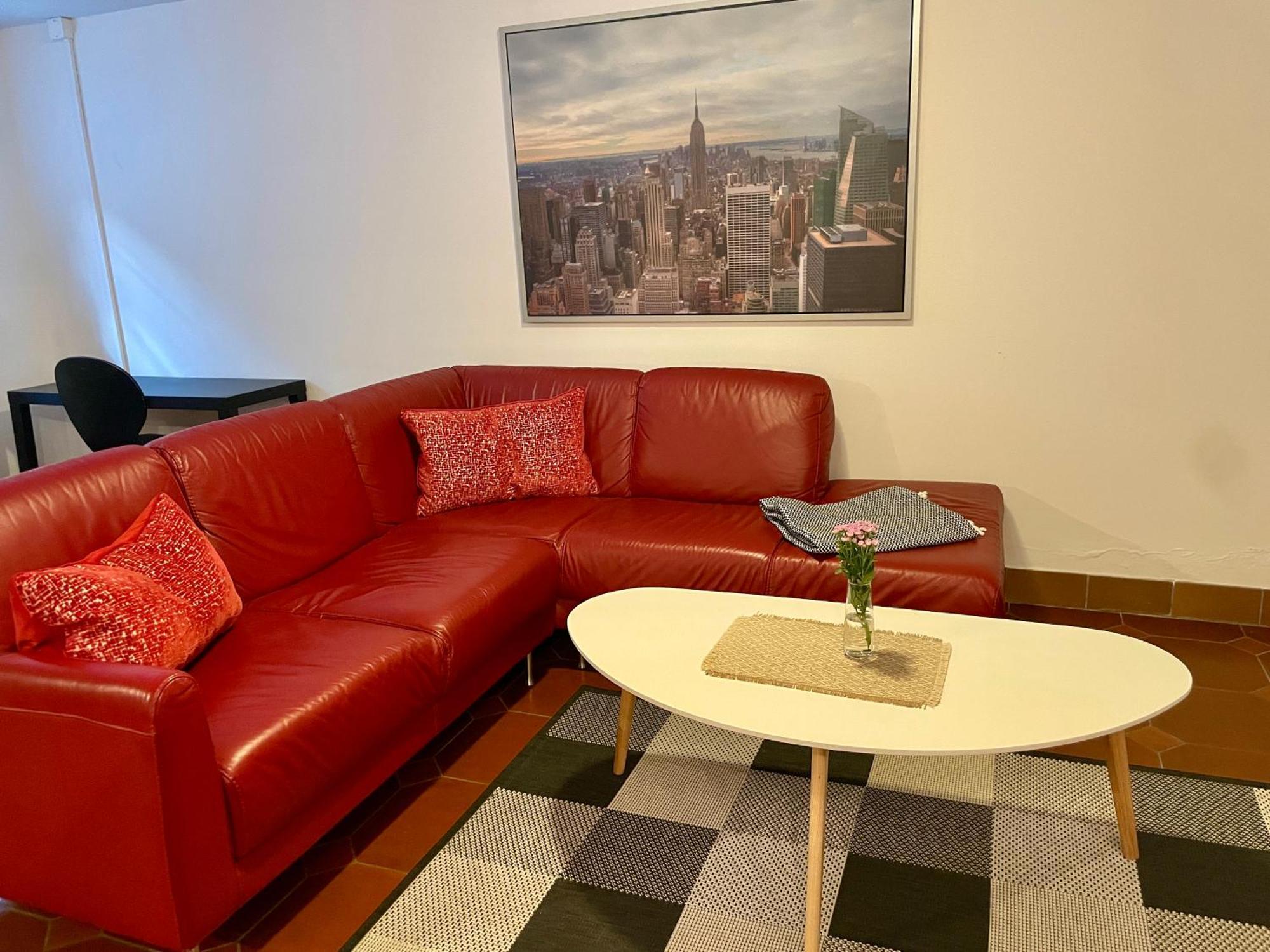 Gaestehaus Vigliarolo Gewerblich Jedes Zimmer Eigenes Bad Gemeinschaftskueche Elmshorn Buitenkant foto