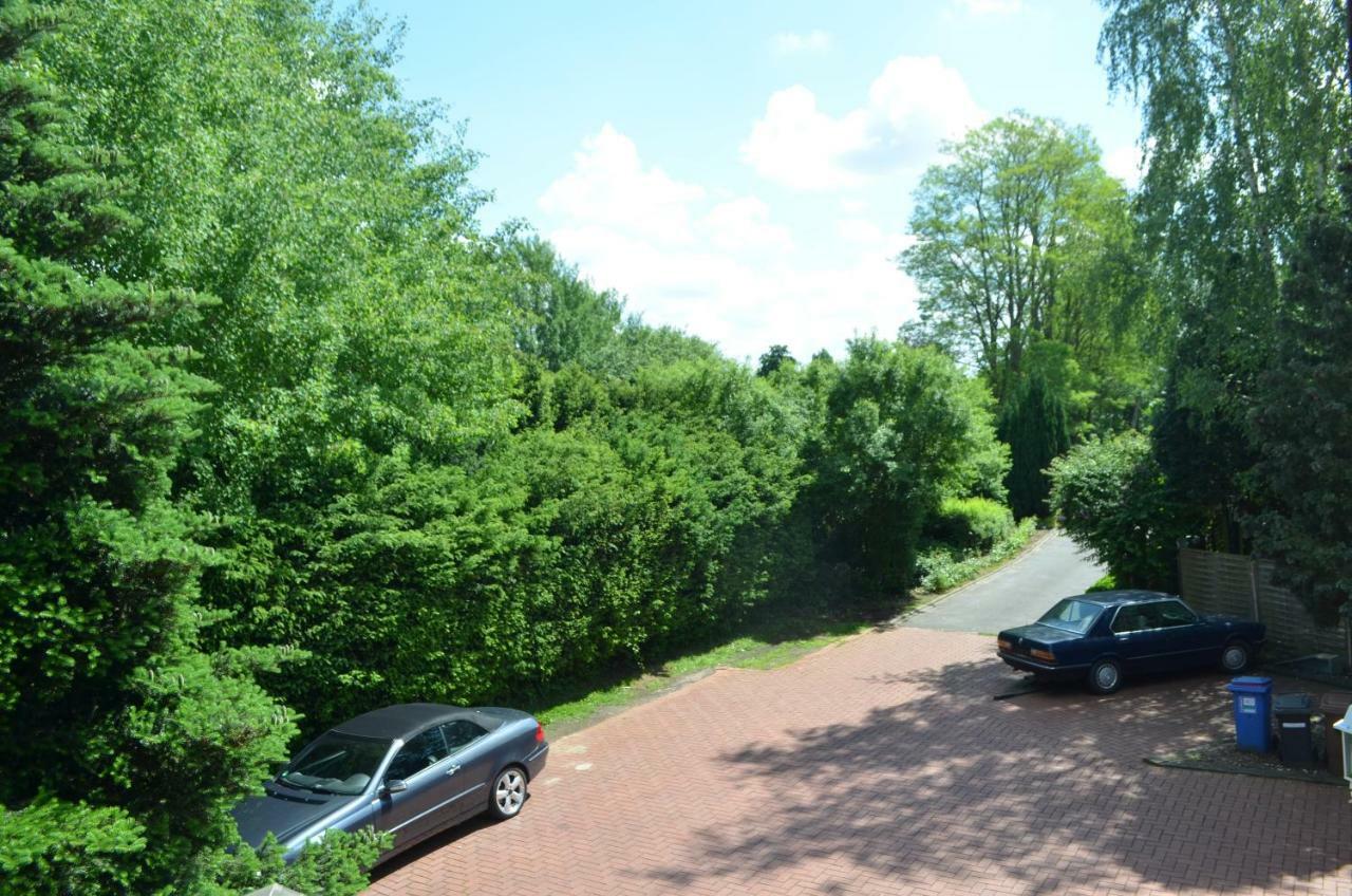 Gaestehaus Vigliarolo Gewerblich Jedes Zimmer Eigenes Bad Gemeinschaftskueche Elmshorn Buitenkant foto