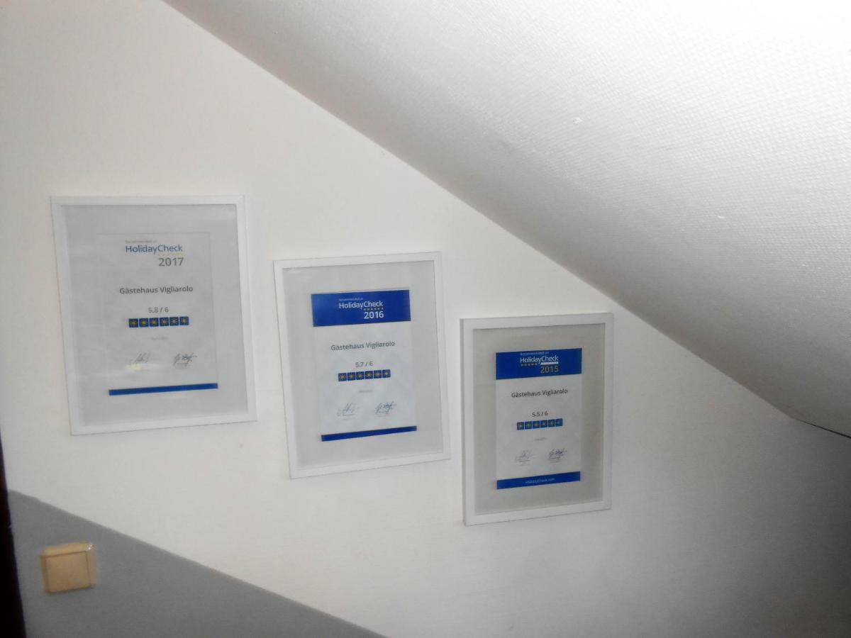 Gaestehaus Vigliarolo Gewerblich Jedes Zimmer Eigenes Bad Gemeinschaftskueche Elmshorn Buitenkant foto